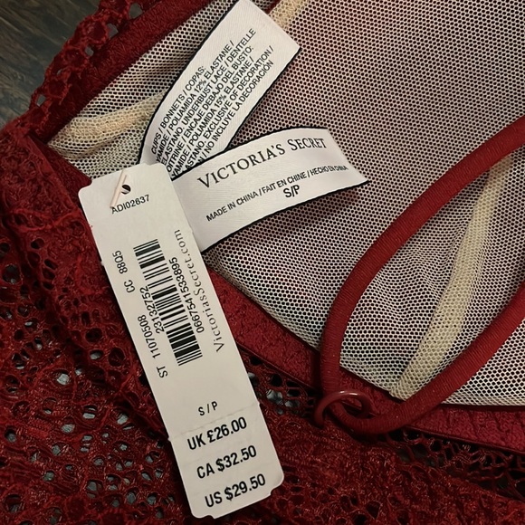 NWT Victoria’s Secret Lace Triangle Bralette - Picture 4 of 4